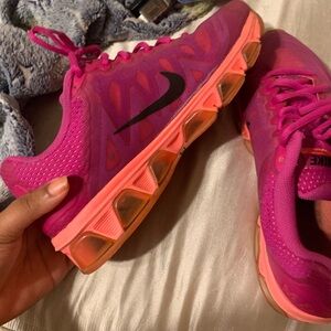 Nike shoes size 8 good for running